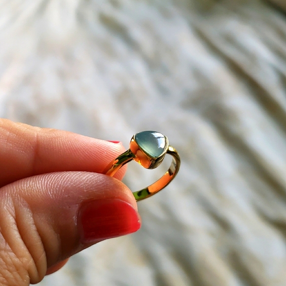 flotsam and co Jewelry - Size 6 gold plated chalcedony ring